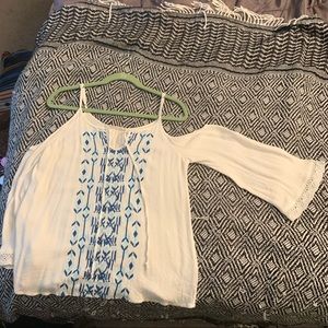 Hippie Laundry Cold Shoulder Flowy Sleeve Top